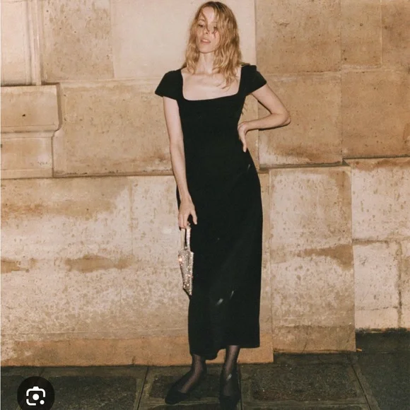 knee length dresses for ladies Madelynne Dress - Black